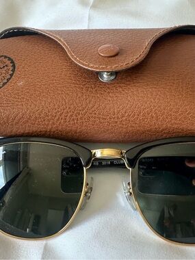 Ray-Ban Black and Gold Clubmaster Sunglasses with Brown Case
